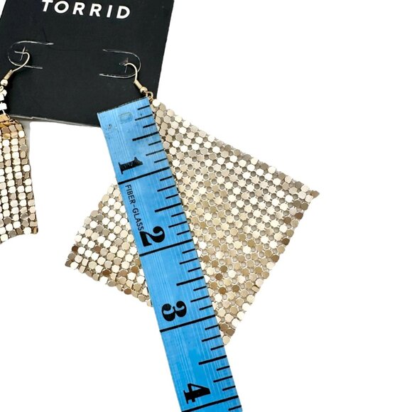 Torrid Gold Mesh Kite Earrings with Fishhook Backs Shimmer Lightweight NEW - Picture 6 of 6